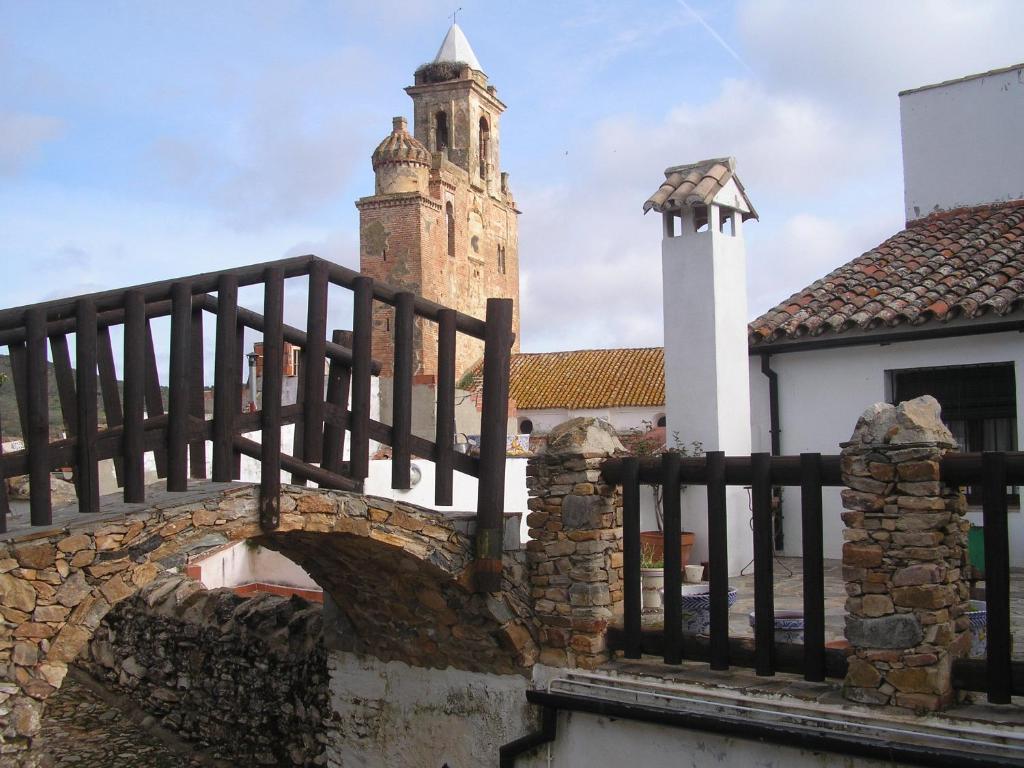 Casa Rural Y Restaurante Casa Adriano Guest House Alanis Luaran gambar