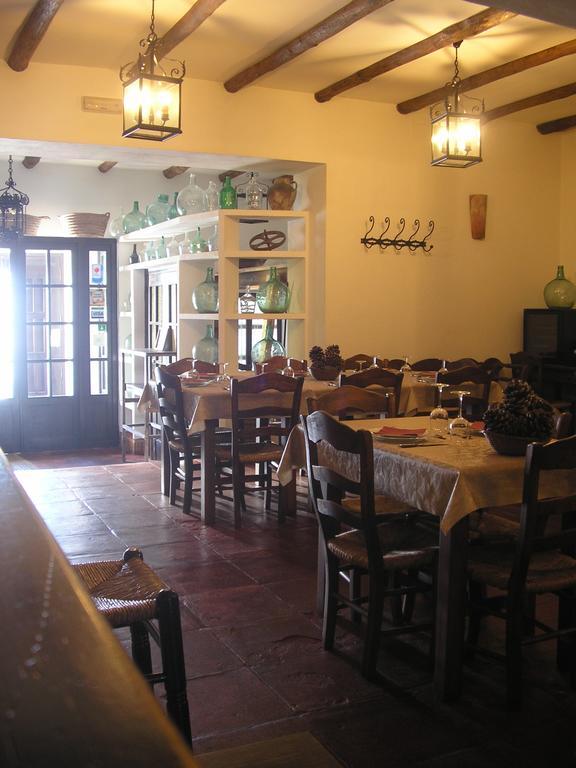 Casa Rural Y Restaurante Casa Adriano Guest House Alanis Luaran gambar